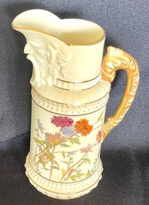 lot 300 image: Vintage Royal Worcester Blush Irovy Mask Pitcher  Jug 1366