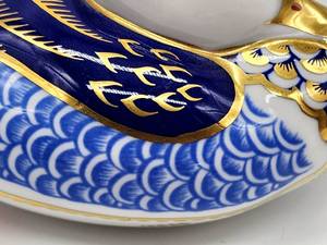 lot 321 image: Royal Crown Derby English Bone China Duck Paperweight