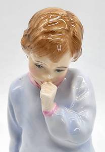 lot 359 image: Royal Doulton Sleepy Darling Porcelain Figurine HN 2953