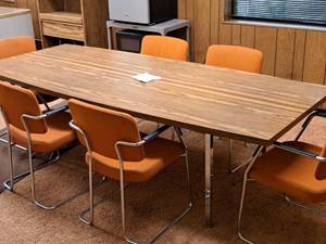 lot 472 image: Wood-TopMetal Conference Table with (6) Padded Metal Conference Arm Chairs