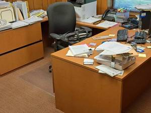 lot 485 image: Wood Office Desk