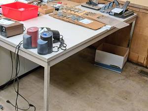 lot 497 image: Office Table