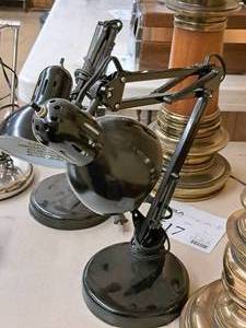 lot 518 image: Lot of (2) Metal Folding Desk Lamps