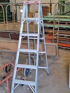 lot 239 image: Werner 6 Aluminum Step Ladder 356