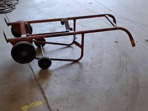 lot 245 image: Heavy Duty Barrel Moving Dolly