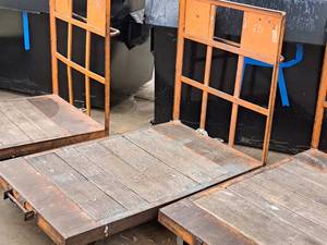 lot 255 image: Industrial MetalWood Cart 60x36x50