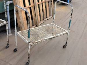 lot 257 image: Metal Rolling Cart 39x20x38