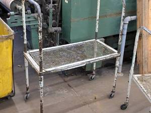 lot 258 image: Metal Rolling Cart 36x18-12x46