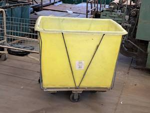 lot 260 image: MetalPlastic Rolling Laundry Cart 39x29x36