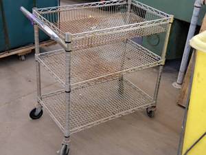 lot 262 image: Wire Metal Utility Cart 3-tier 60x30x38