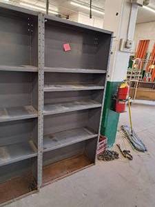 lot 331 image: Metal Storage Shelving Unit 5-shelf