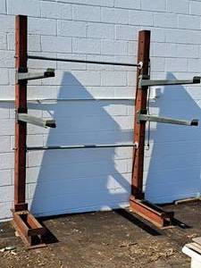 lot 219 image: Cantilever Rack