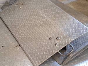 lot 222 image: Diamond Plate Dock Plate 36x24