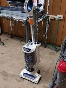 lot 543 image: Shark Professional Upright Canister Vacuum Cleaner