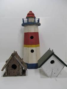 lot 50 image: Lot of 3 Wooden Bird Houses including Large Lighthouse
