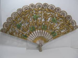 lot 58 image: Large Vintage 1970s Burwood Fran Wall Sculpture