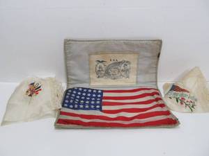 lot 78 image: Antique WW1 Hand Made US ARMY Soldier Sweetheart Embroidered Pouch & Hankies