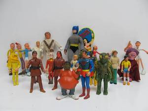 lot 93 image: Large Group of Assorted 1970s-80s Action Figures