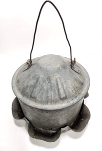 lot 176 image: Vintage Galvanized Hanging Chicken Feeder