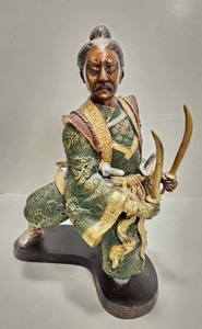lot 180 image: Fantastic Large Orig 1950s Gilt Bronze Japanese Warrior Sculpture