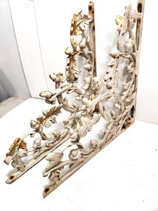lot 182 image: Matching Pair of Large Heavy Antique Victorian Architectural Corner Brackets