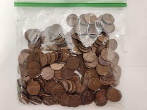 lot 224 image: Lot of Approx 200 Wheat Pennies - Lot B