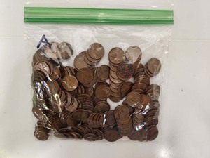 lot 223 image: Lot of Approx 200 Wheat Pennies - Lot A
