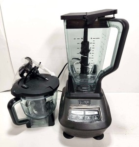 lot 209 image: NINJA Professional Blender