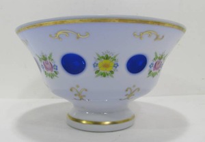 lot 137 image: Beautiful Antique Bohemian Cut to Cobalt Blue Glass Footed Bowl