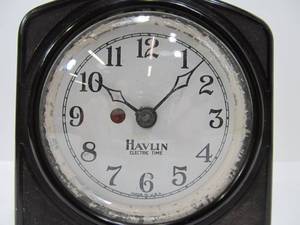 lot 217 image: Vintage Havlin Electric Bakelite Clock