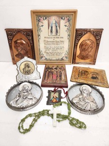 lot 235 image: Group of Old Vintage CatholicReligious Items
