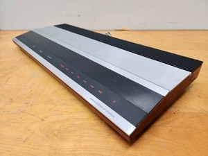 lot 264 image: Working BANG & OLUFSEN Beomaster 2400 Stereo Receiver