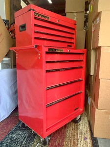 lot 1 image: Excellent Heavy Duty CLARKE Rolling Tool Chest FULL of Tools