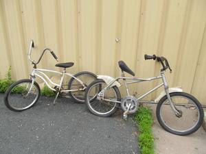 lot 334 image: 2 Vintage BMX Style Bikes