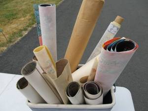 lot 199 image: Very Nice Estate Lot of Vintage Japanese Paintings Woodblocks & other Artwork