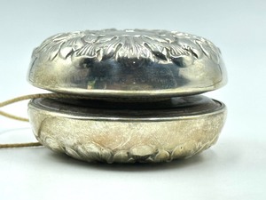 lot 16 image: Vintage German Sterling Yo-Yo