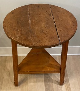 lot 211 image: Primitive Wooden Accent Table