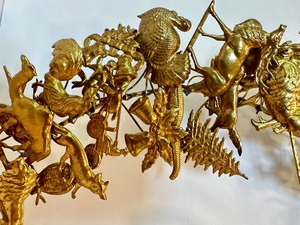 lot 154 image: Vintage Metal Dresden Style Seasons Wreath