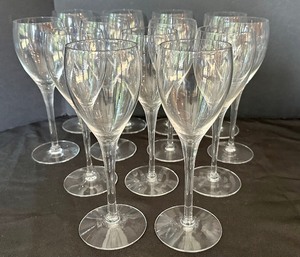 lot 74 image: Set of 14 Wine Goblets by Seneca