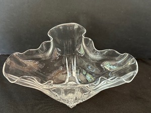 lot 76 image: Vintage Steuben Ripple Vase