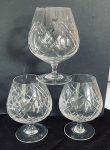lot 282 image: Crystal and Clear Glass Stemware