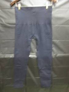lot 64 image: (RCK) Spanx Womens Stretch Pants i...