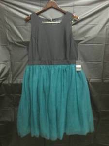 lot 95 image: (RCK) Eloquii Womens Dress Size 18...