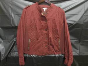 lot 106 image: (RCK) Maurices Snap Front Jacket Si...
