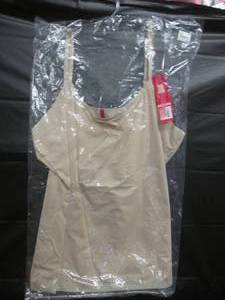 lot 114 image: (RCK) Spanx Medium Slimming Top Siz...