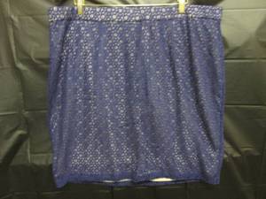 lot 134 image: (EC1) Styled by Joe Zee Womens Ski...