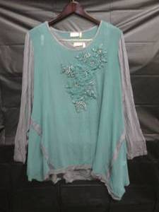 lot 179 image: (RCK) Logo Lavish Womens Top Size ...