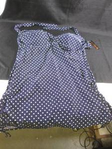 lot 204 image: (CSB) Tropiculture Womens 1pc Swim...