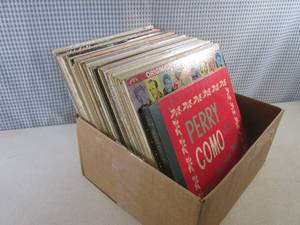 lot 223 image: (F-2) Box of Assorted Vintage Recor...
