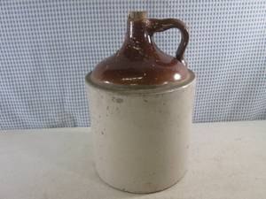 lot 230 image: (EC1) Vintage Crock Jug with Cork 1...
